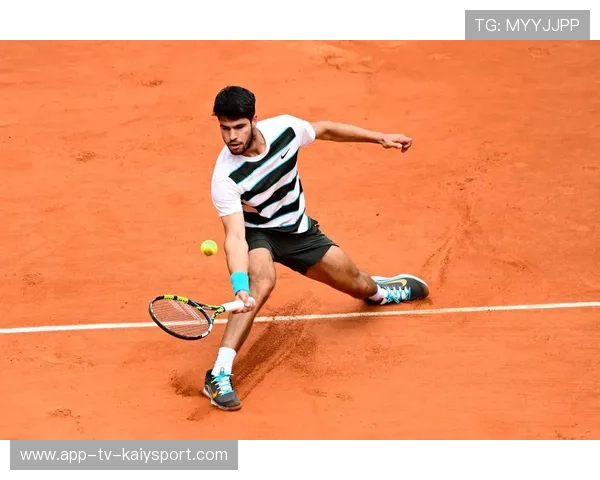 阿尔卡拉斯青春无敌，场场都是表演赛，阿尔卡拉斯法网